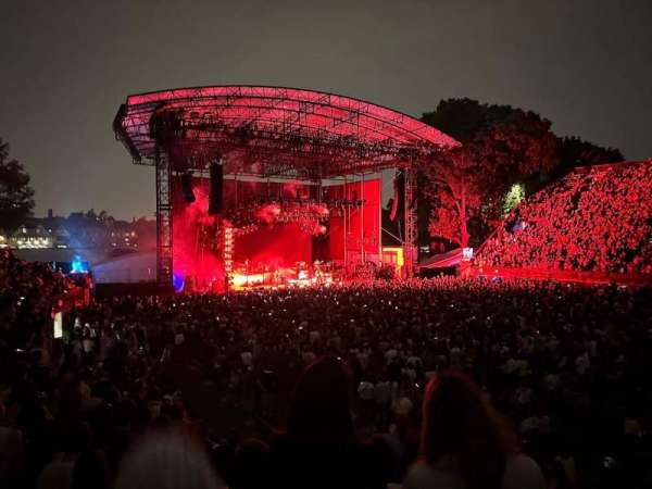 Forest Hills Stadium, bloc: 701, rangée: F, place: 20