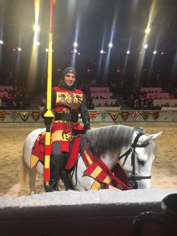 Medieval Times, bloc: Queens, rangée: 1