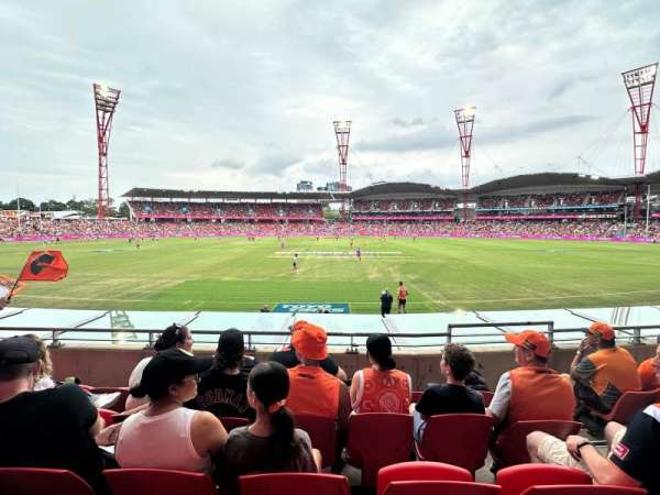 Engie Stadium, bloc: 230, rangée: H, place: 593