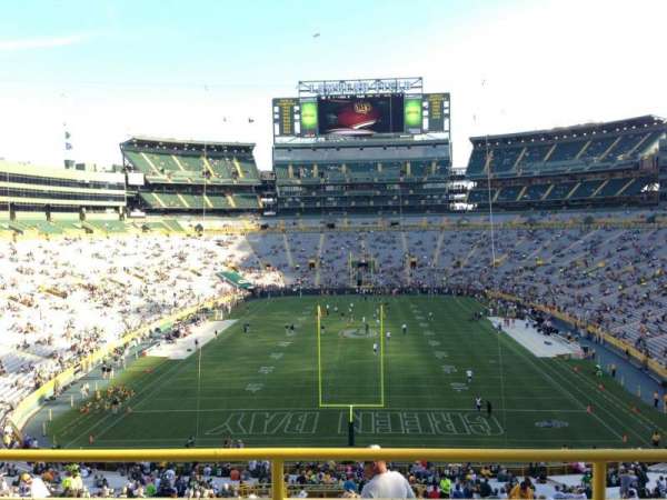 Lambeau Field, bloc: 300, rangée: 1, place: 6