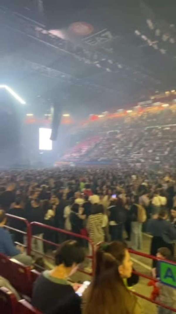 Unipol Forum, bloc: A3, rangée: 4, place: 10