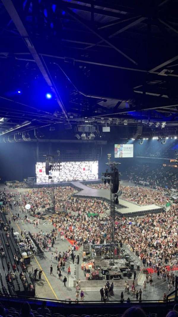 Paris La Défense Arena, bloc: 408, rangée: 54, place: 04