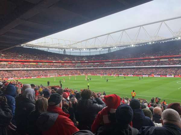 Emirates Stadium, bloc: 30, rangée: 24, place: 933