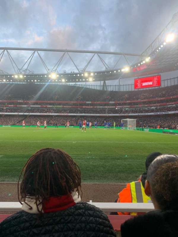 Emirates Stadium, bloc: 30, rangée: 2, place: 934