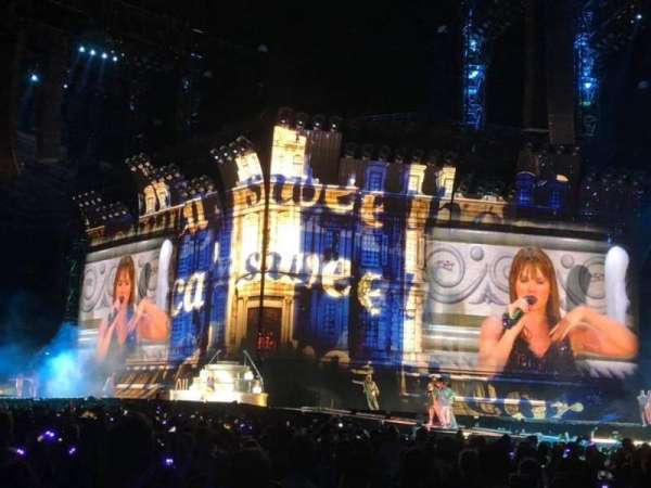 Accor Stadium, bloc: A11, rangée: M, place: 5