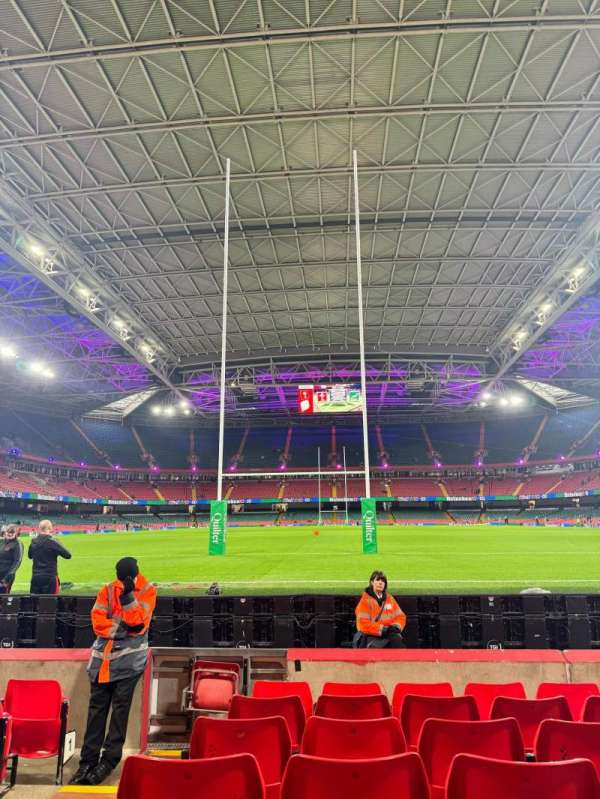 Principality Stadium, bloc: L40, rangée: 7, place: 1