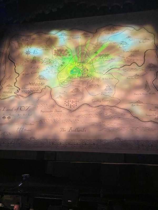 Apollo Victoria Theatre, bloc: Stalls, rangée: A, place: 22
