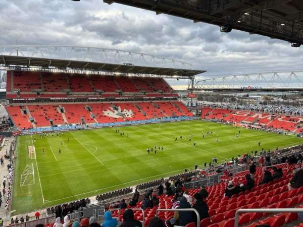 BMO Field, bloc: 227, rangée: 24, place: 5