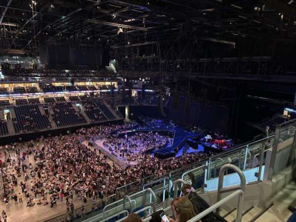 Uber Arena, bloc: 417, rangée: 8, place: 11