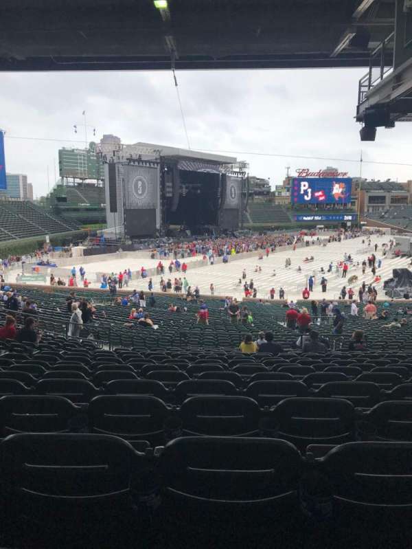 Wrigley Field, bloc: 206, rangée: 15, place: 11