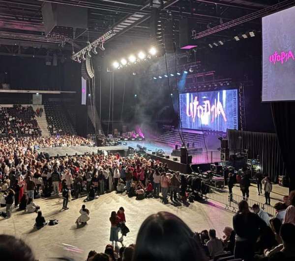 Arena Grand Paris, bloc: 20, rangée: O, place: 250