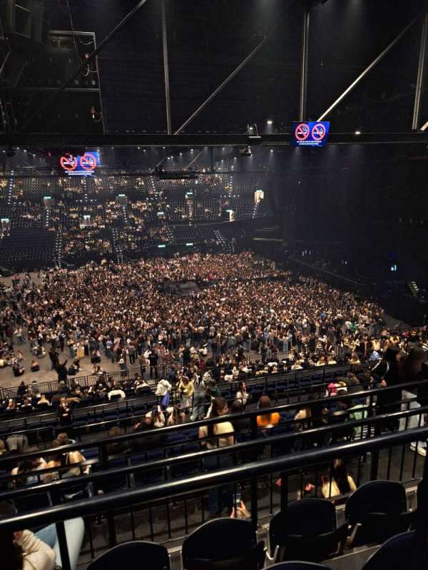 Hallenstadion, bloc: H2, rangée: 44, place: 22