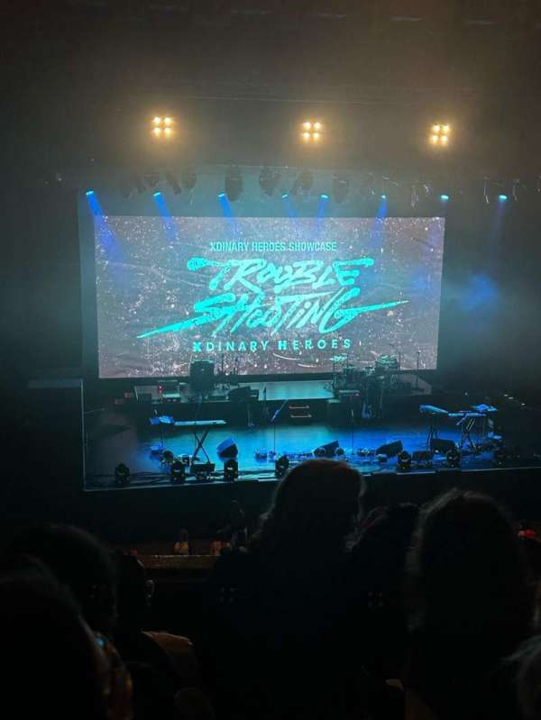 The Wiltern, bloc: Loge LC, rangée: EE, place: 121