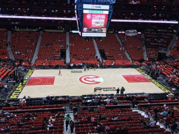 State Farm Arena, bloc: 223, rangée: A, place: 6