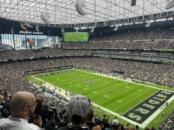 Allegiant Stadium, bloc: 332, rangée: 11, place: 12