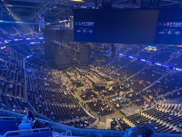 Capital One Arena, bloc: 406, rangée: k, place: 7