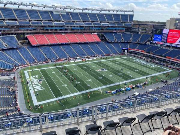 Gillette Stadium, bloc: 336, rangée: 8, place: 16