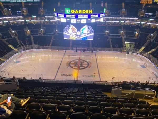 TD Garden, bloc: 301, rangée: 15, place: 6