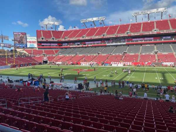 Raymond James Stadium, bloc: 113, rangée: wc, place: 11