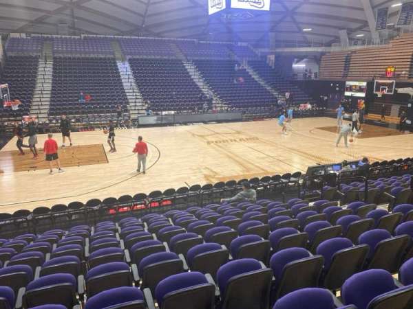 Chiles Center, bloc: 4, rangée: 10, place: 9