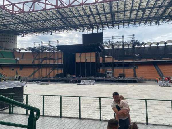 San Siro, bloc: o, rangée: 4, place: 1