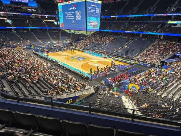 Benchmark International Arena, bloc: 212, rangée: d, place: 6