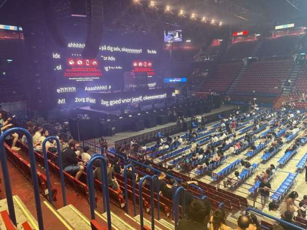 Unipol Forum, bloc: b5, rangée: 8, place: 3