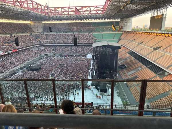 San Siro, bloc: 305, rangée: 5, place: 27