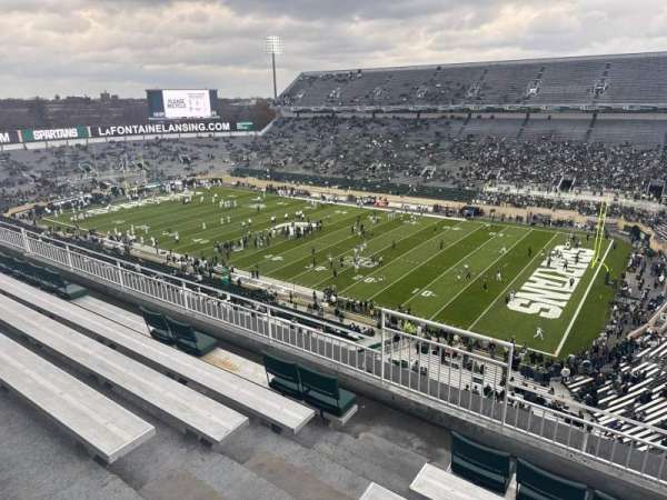 Spartan Stadium, bloc: 120, rangée: 6, place: 16