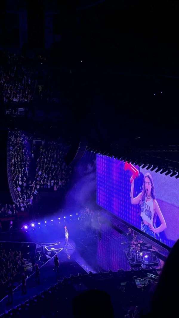 Scotiabank Arena, bloc: 320, rangée: 5, place: 19