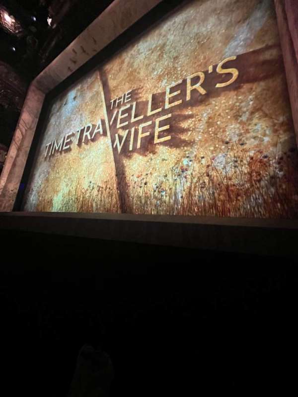 Apollo Theatre, bloc: Stalls, rangée: C, place: 4