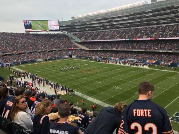 Soldier Field, bloc: 331, rangée: 7, place: 13