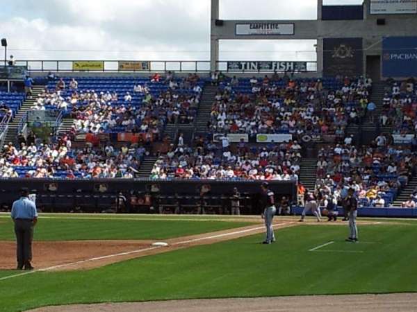 Clover Park, bloc: 20, rangée: B, place: 9