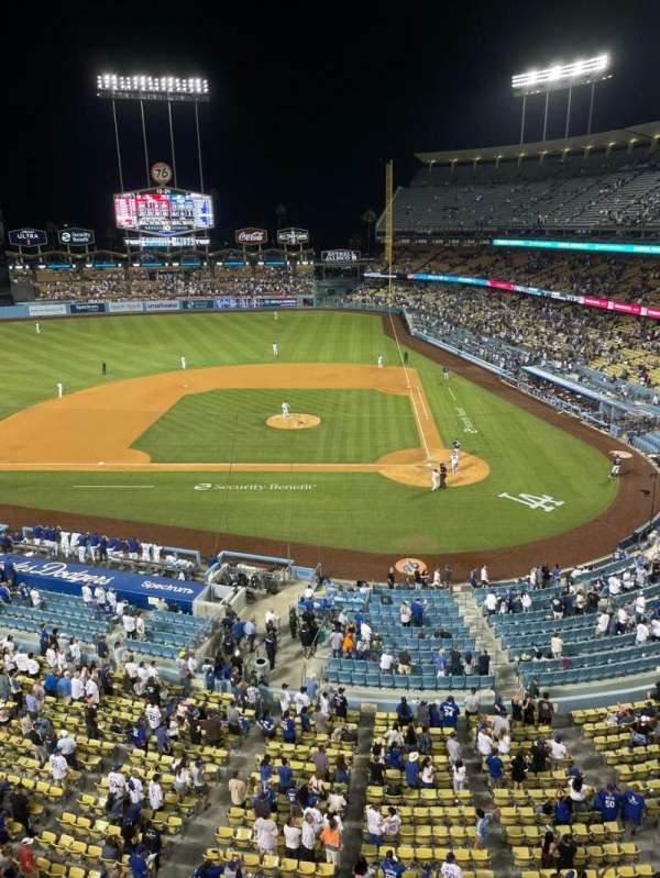 Dodger Stadium, bloc: 9RS, rangée: A, place: 19