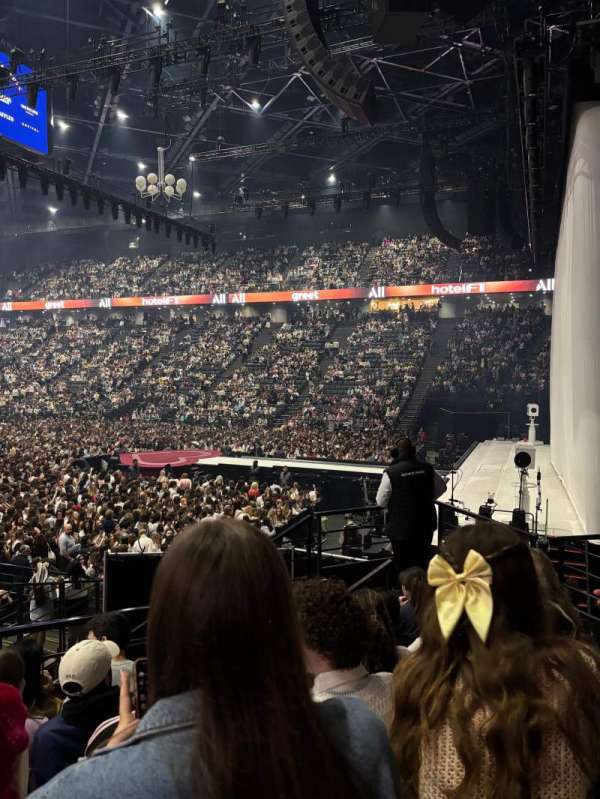 Accor Arena, bloc: Gradin G, rangée: 15, place: 12