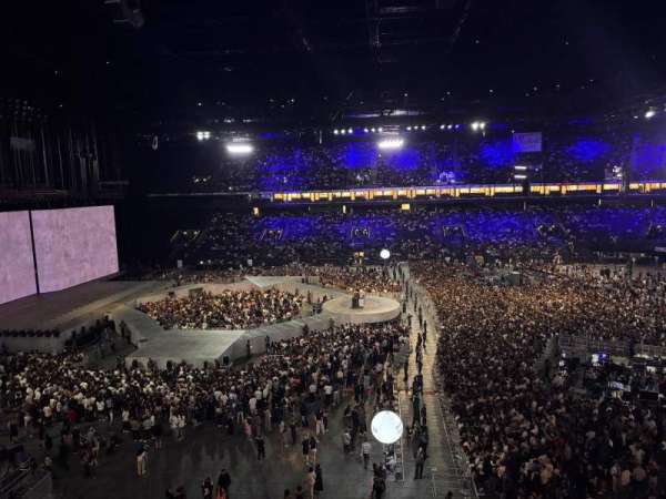 Paris La Défense Arena, bloc: 404, rangée: 41, place: 30