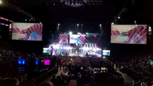 Barclays Center, bloc: 16, rangée: 16, place: 1