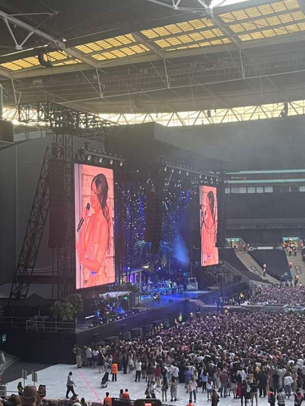 Wembley Stadium, bloc: 125, rangée: 41, place: 65