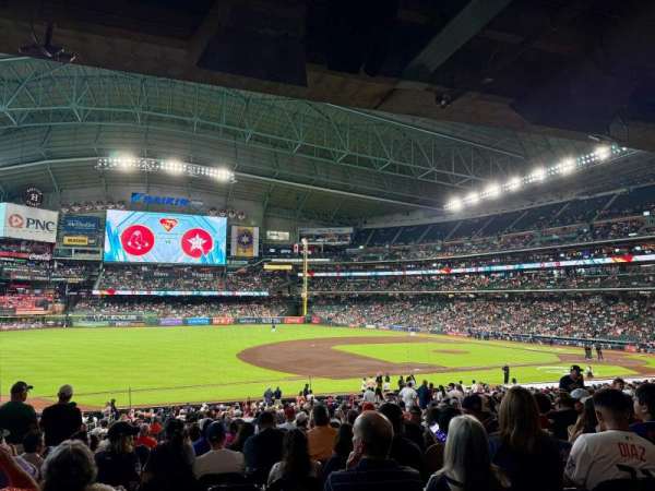 Daikin Park, bloc: 110, rangée: 36, place: 5