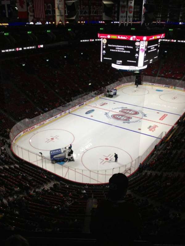 Centre Bell, bloc: 307, rangée: B, place: 13