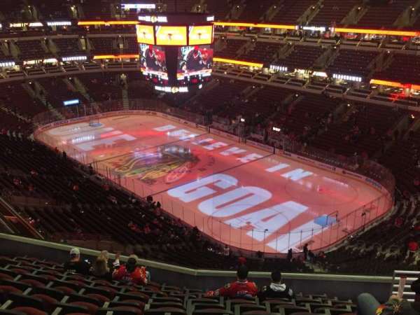 United Center, bloc: 313, rangée: 11, place: 8