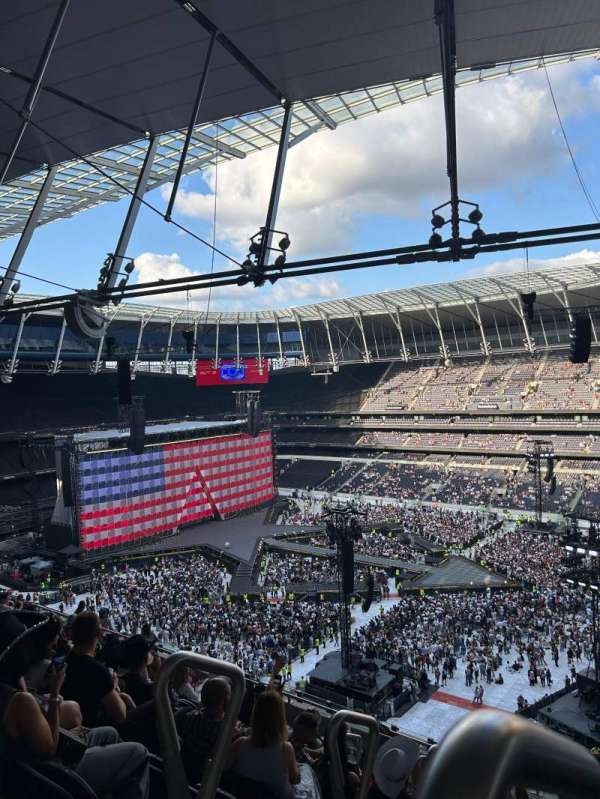 Tottenham Hotspur Stadium, bloc: 501, rangée: 16, place: 51
