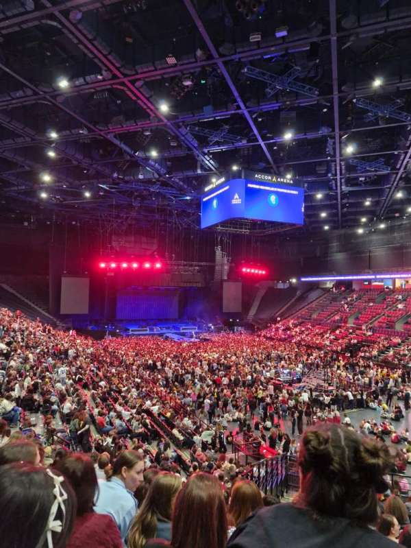 Accor Arena, bloc: Gradin S, rangée: 6, place: 20