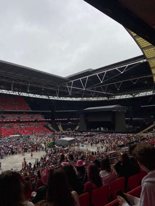 Wembley Stadium, bloc: 104, rangée: 40, place: 36