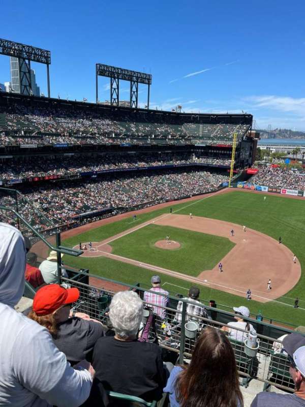 Oracle Park, bloc: VR305, rangée: 2, place: 19