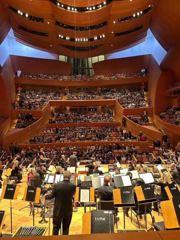 Walt Disney Concert Hall, bloc: Orchestra View, rangée: A, place: 238