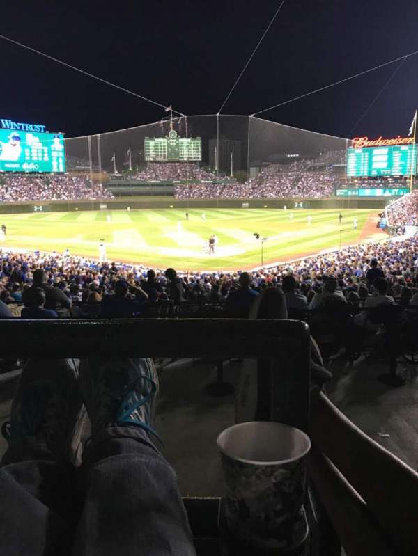 Wrigley Field, bloc: 216, rangée: 4, place: 16