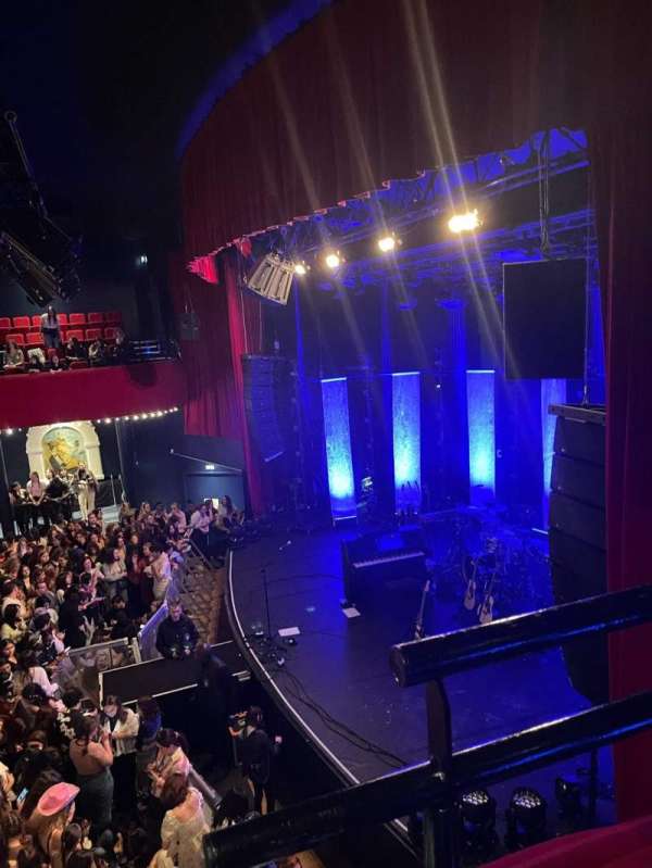 Le Bataclan, bloc: Balcon, rangée: 1, place: 1
