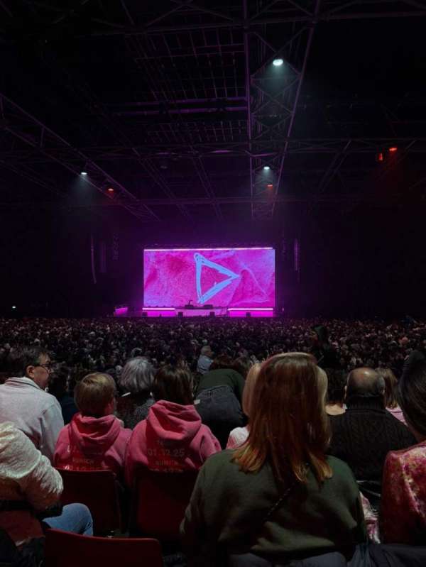 Zénith Paris, bloc: M, rangée: 22, place: 163