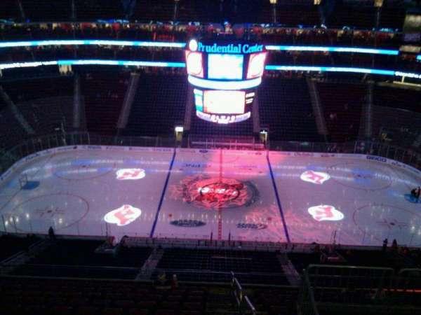 Prudential Center, bloc: 212, rangée: 3, place: 14